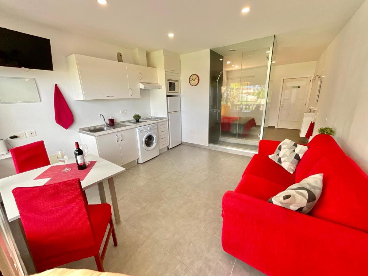 Redvelvet Apartment