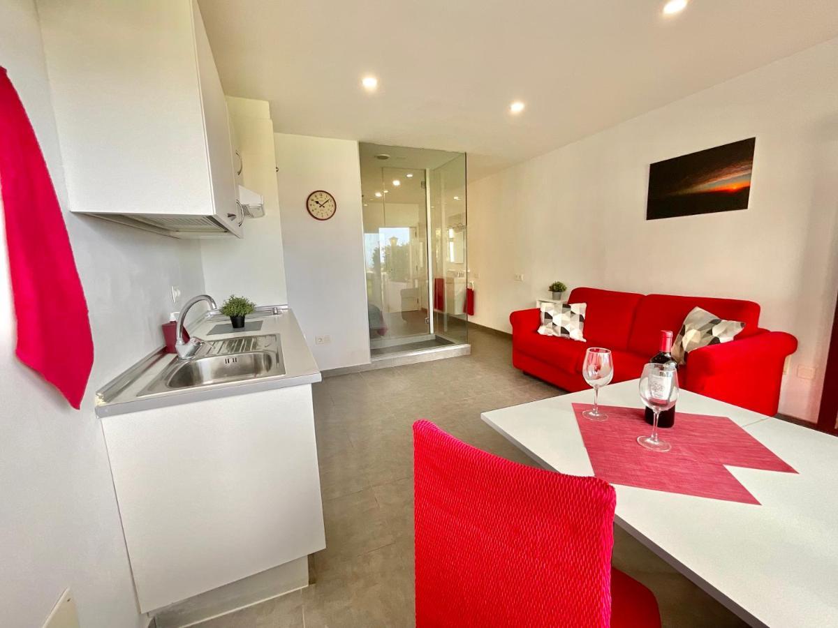 Redvelvet Apartment